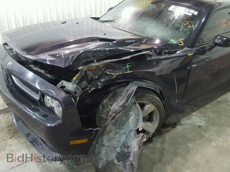 2010 Dodge CHALLENGER (VIN 2B3CJ5DT2AH142313) — photo 9 of 10
