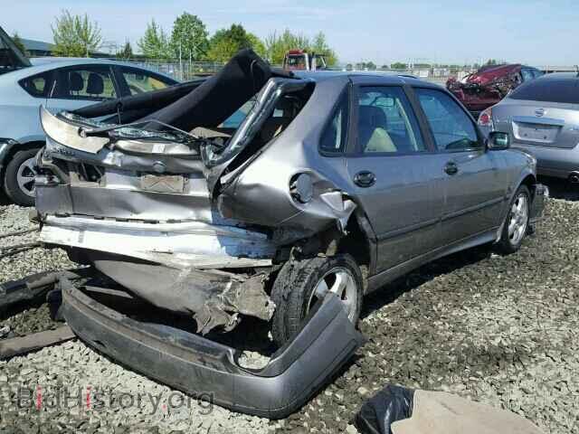 2001 SAAB 9 3 - VIN: YS3DF58K212049122 - Фото 4