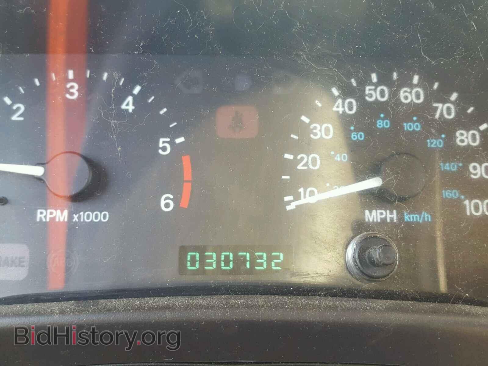 2000 JEEP WRANGLER - VIN: 1J4FA59S3YP745945 - Фото 8