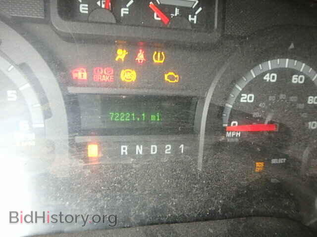 2011 FORD ECONOLINE - VIN: 1FBSS3BL5BDA34818 - Photo 8