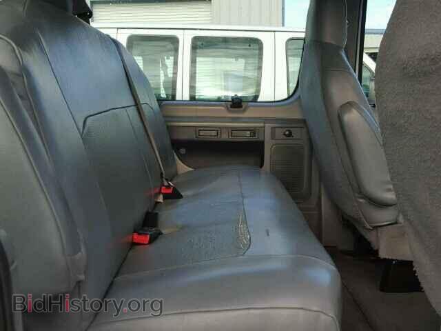 2010 FORD ECONOLINE - VIN: 1FBSS3BL1ADA51033 - Фото 6