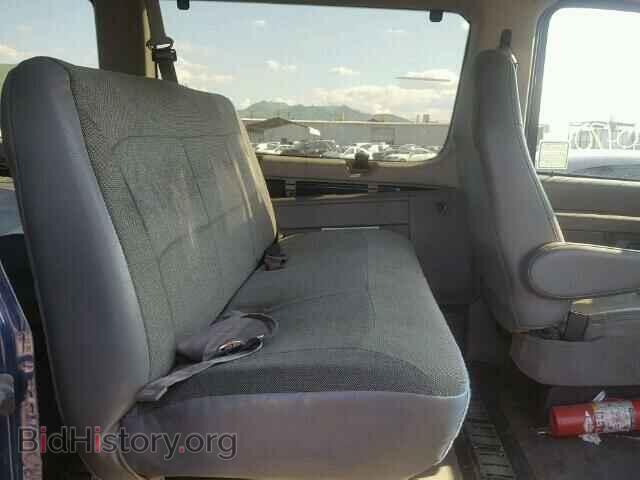 2005 FORD ECONOLINE - VIN: 1FBSS31S95HA91870 - Фото 6