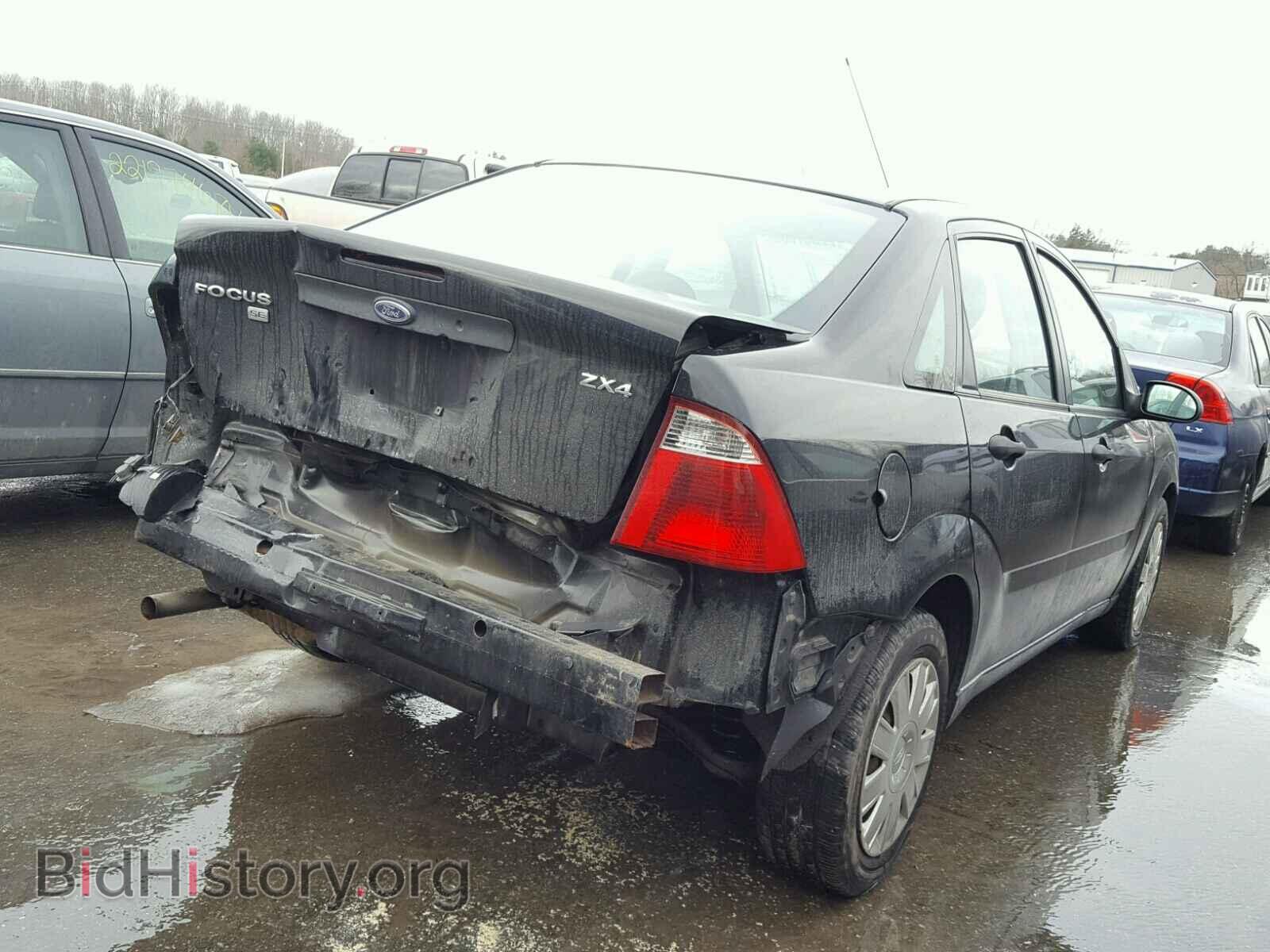 2005 FORD FOCUS - VIN: 1FAFP34N25W127467 - Фото 4
