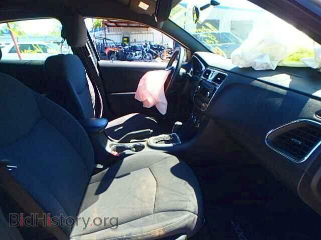 2012 CHRYSLER 200 - VIN: 1C3CCBAB8CN191209 - Фото 5
