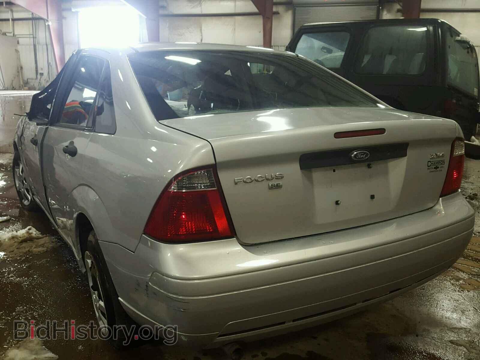2005 FORD FOCUS - VIN: 1FAFP34N75W283035 - Фото 3