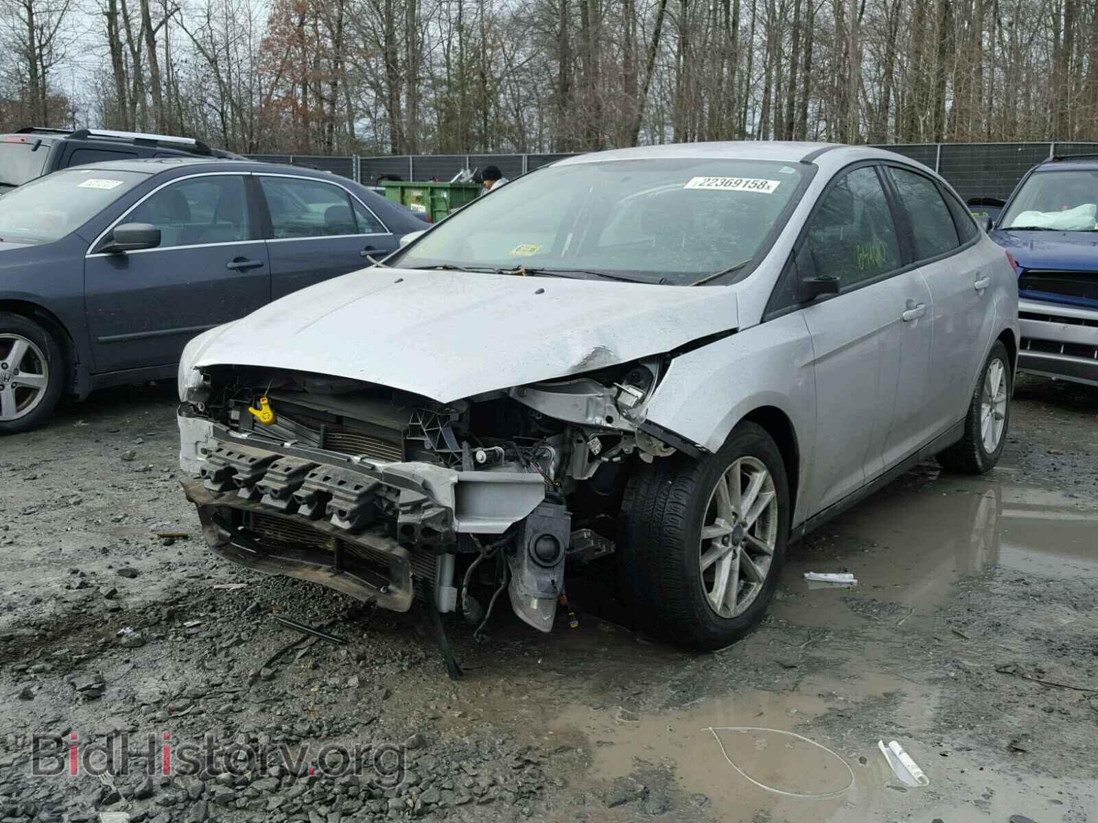2016 FORD FOCUS - VIN: 1FADP3F27GL323662 - Фото 2