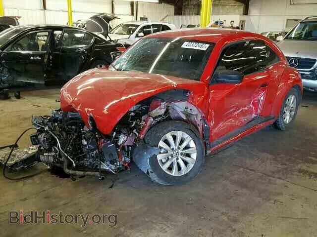 2014 VOLKSWAGEN BEETLE - VIN: 3VWFP7ATXEM627586 - Фото 2