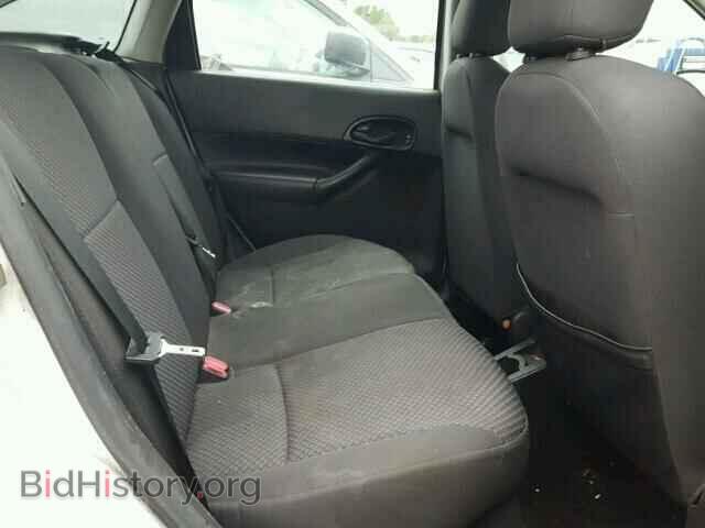 2005 FORD FOCUS - VIN: 3FAFP37N25R133381 - Фото 6