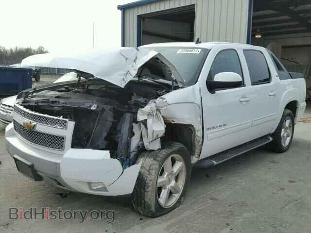 2010 CHEVROLET AVALANCHE - VIN: 3GNVKFE00AG116475 - Фото 2