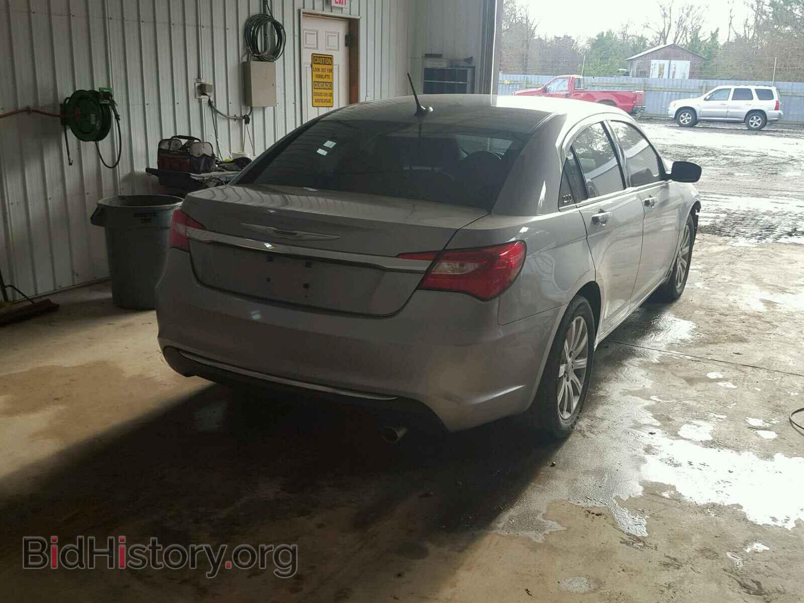 2013 CHRYSLER 200 - VIN: 1C3CCBBB3DN593266 - Фото 4
