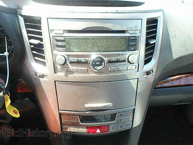 2011 SUBARU OUTBACK - VIN: 4S4BRDJC6B2443917 - Фото 9