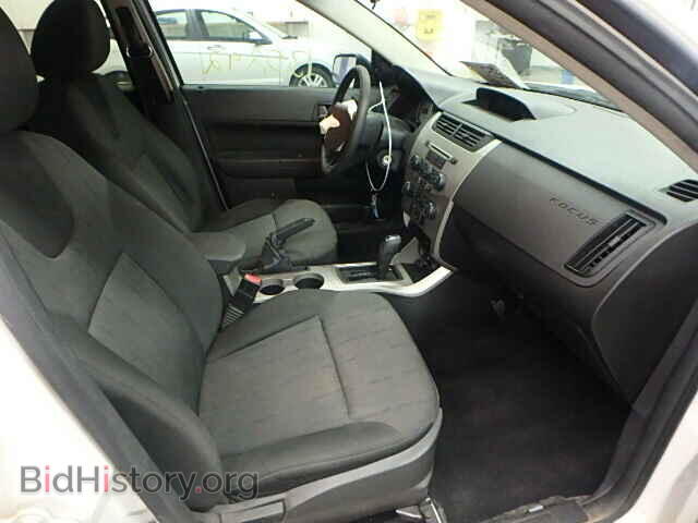 2009 FORD FOCUS - VIN: 1FAHP35N69W110555 - Фото 5