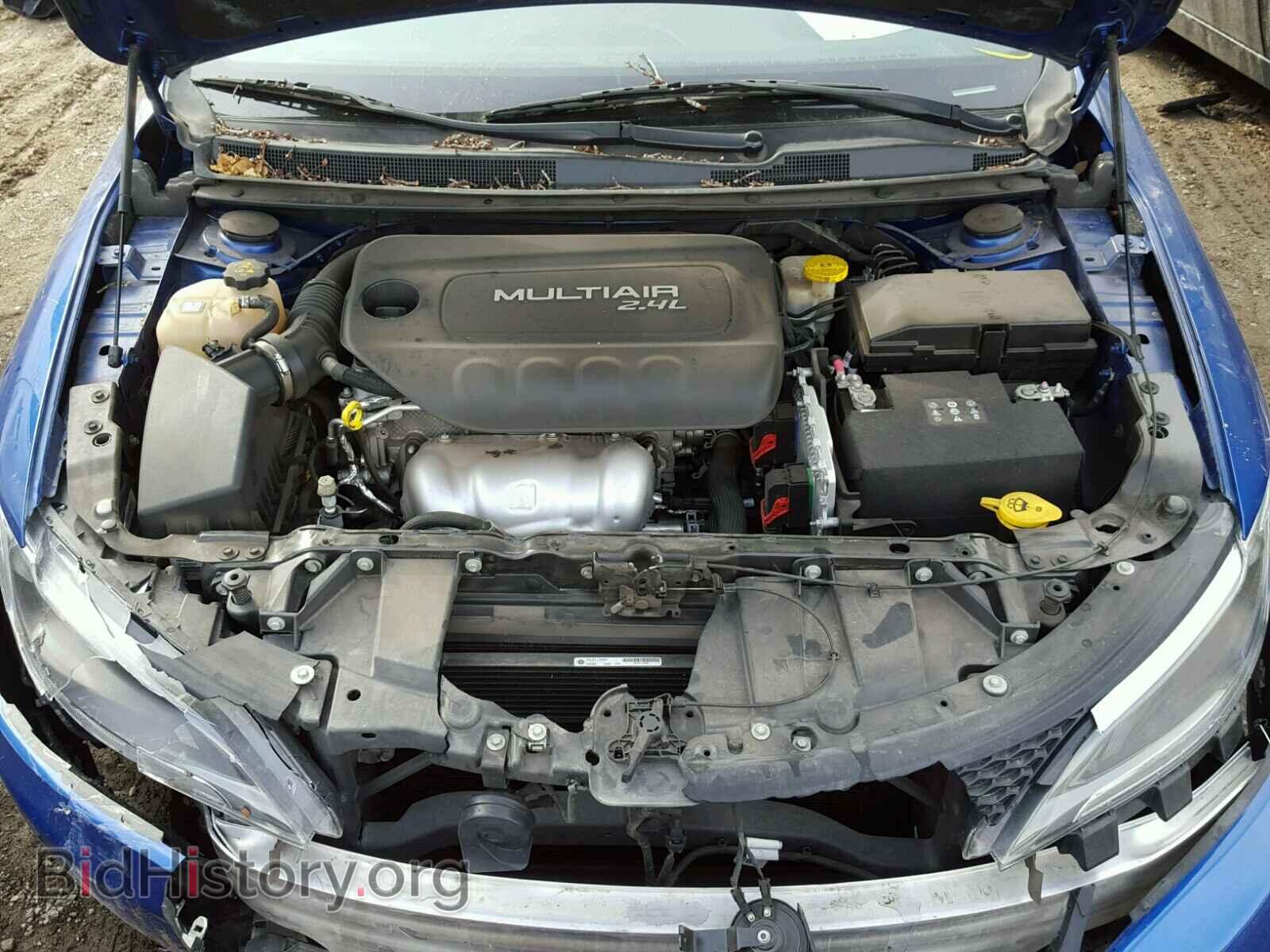 2016 CHRYSLER 200 - VIN: 1C3CCCAB6GN105889 - Фото 7