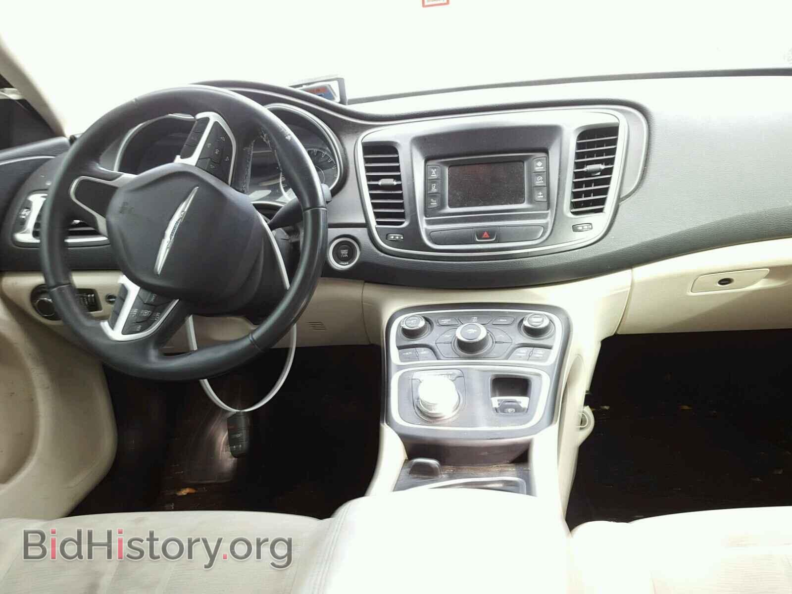2016 CHRYSLER 200 - VIN: 1C3CCCAB6GN105889 - Фото 9