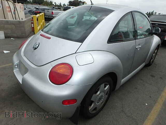 2000 VOLKSWAGEN BEETLE - VIN: 3VWCA21C3YM415611 - Фото 4