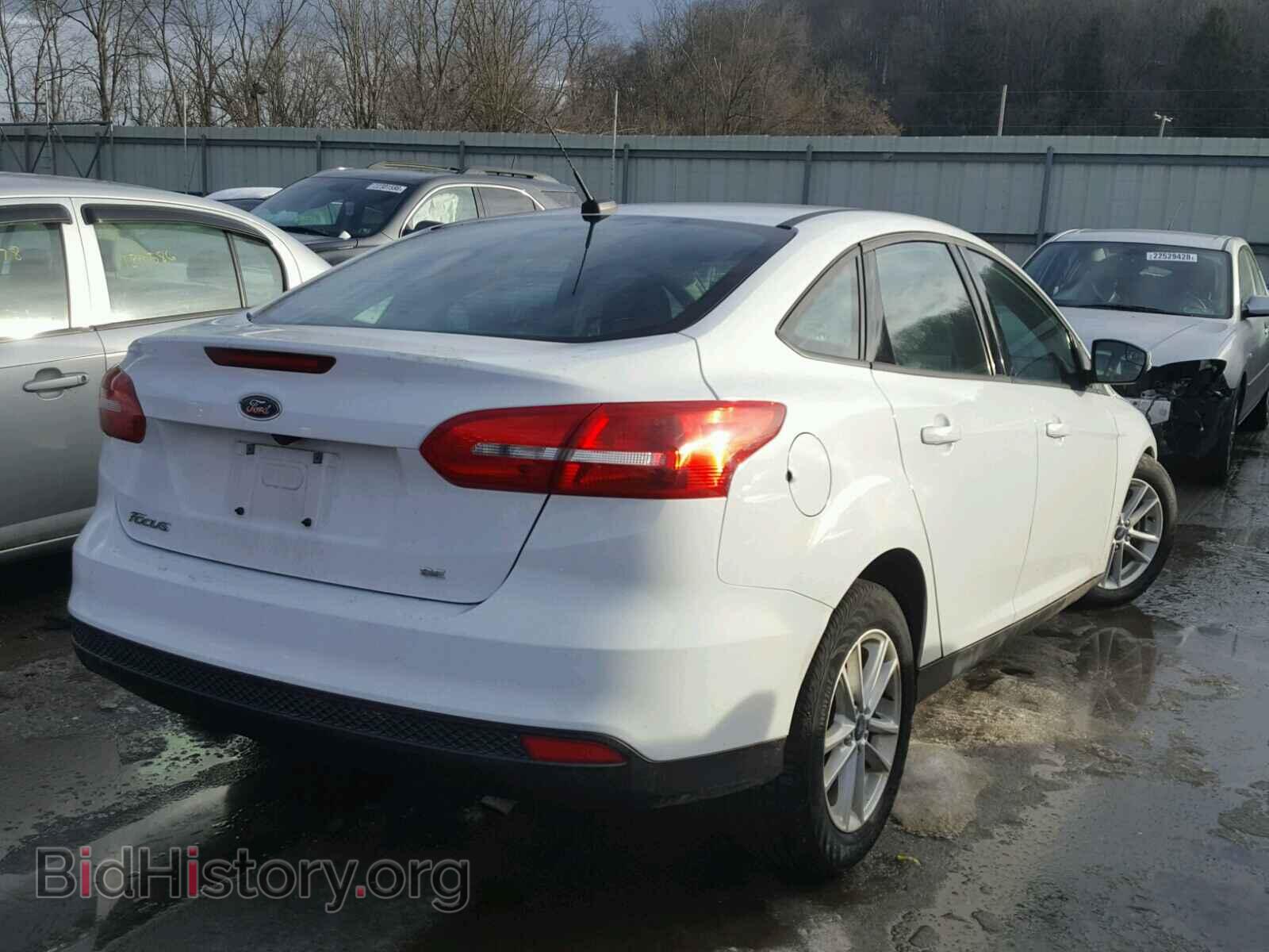 2016 FORD FOCUS - VIN: 1FADP3F29GL301050 - Photo 4