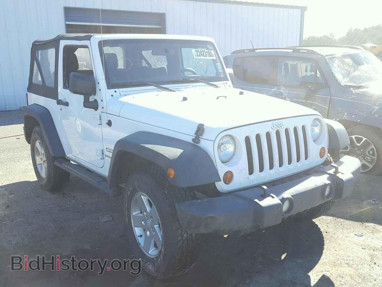 Photo 1J4AA2D12BL602166 - JEEP WRANGLER 2011