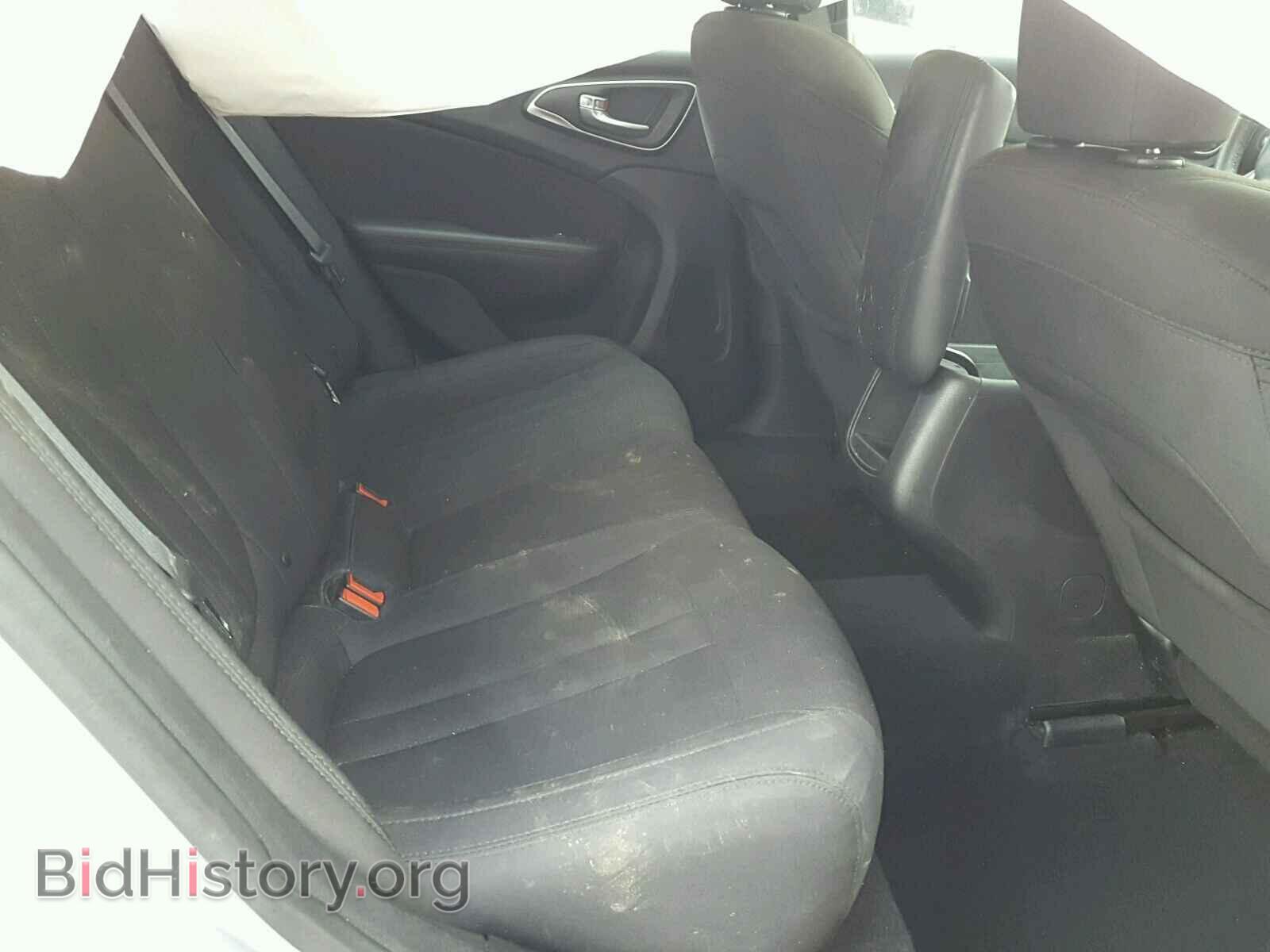2015 CHRYSLER 200 - VIN: 1C3CCCABXFN695349 - Photo 6