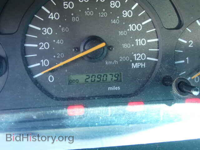 2001 MITSUBISHI GALANT - VIN: 4A3AA46G31E167953 - Фото 8