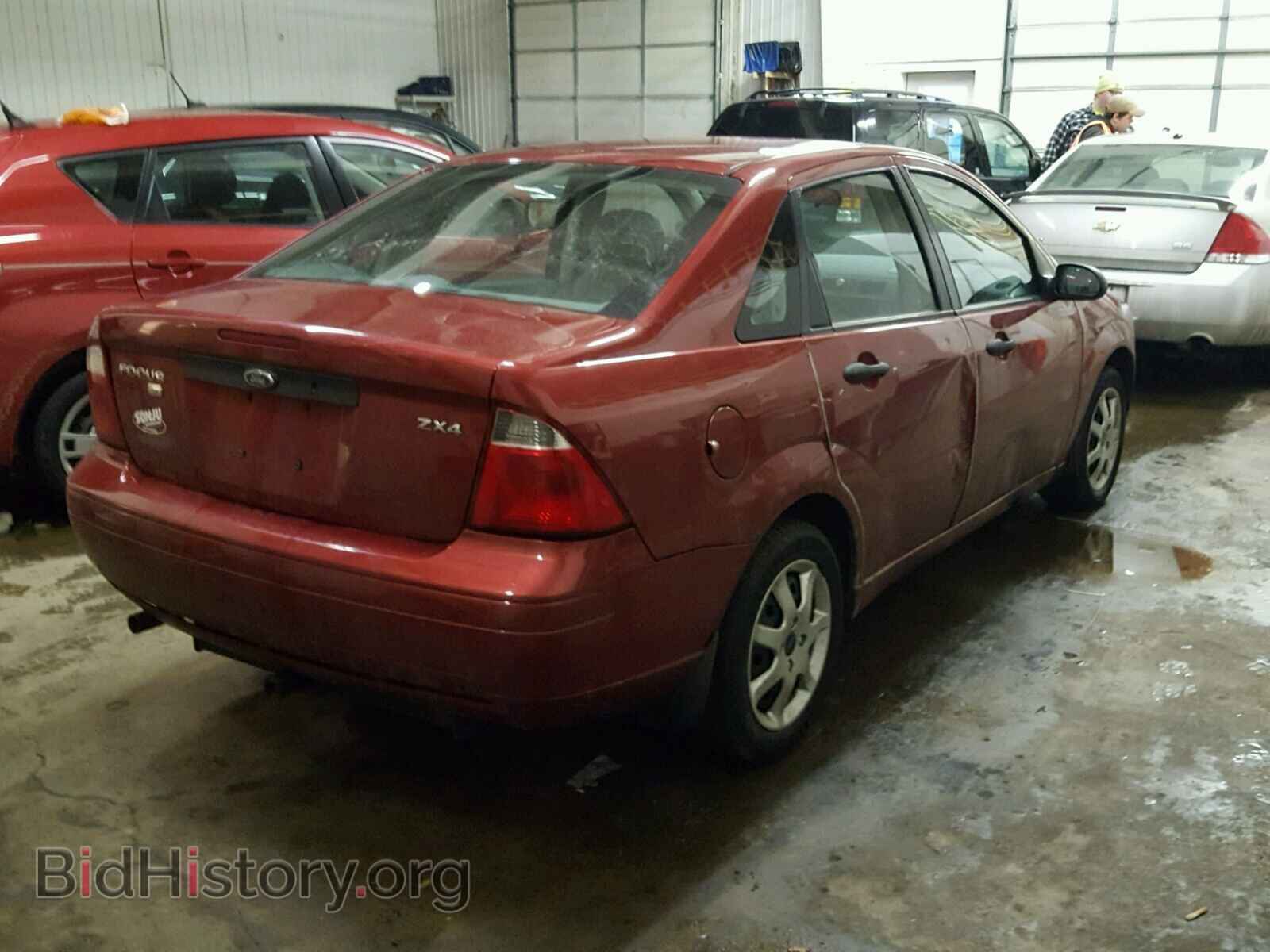 2005 FORD FOCUS - VIN: 1FAFP34N45W176718 - Фото 4