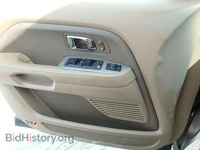 2006 HONDA PILOT - VIN: 5FNYF285X6B032364 - Photo 9