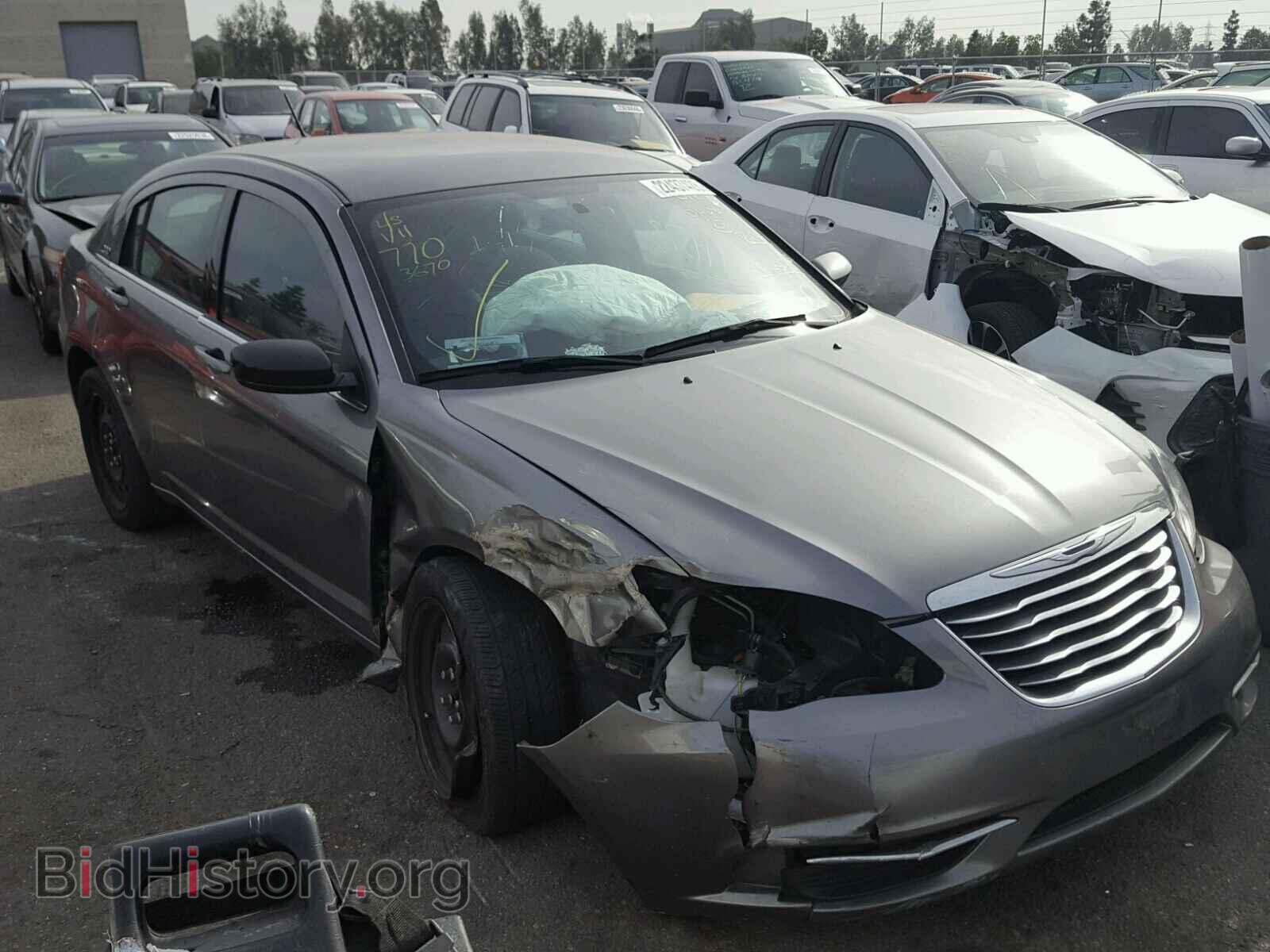 Фотография 1C3CCBABXCN273670 - CHRYSLER 200 2012