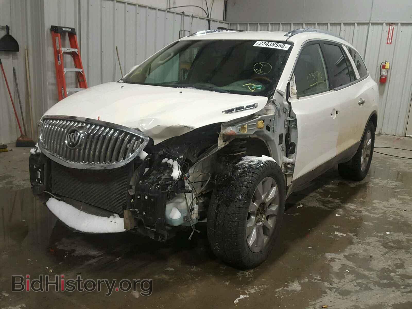 2010 BUICK ENCLAVE - VIN: 5GALVCED8AJ135526 - Фото 2