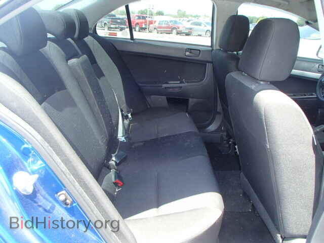2011 MITSUBISHI LANCER - VIN: JA32U2FU8BU029565 - Фото 6