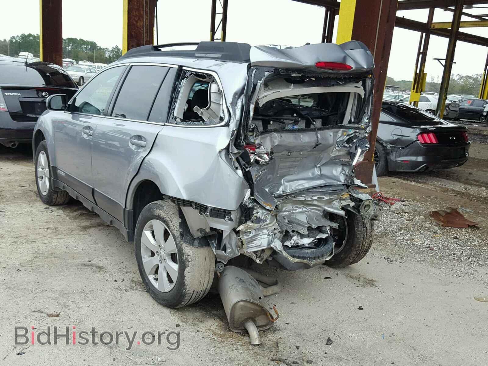 2011 SUBARU OUTBACK - VIN: 4S4BRCKC6B3438235 - Фото 3
