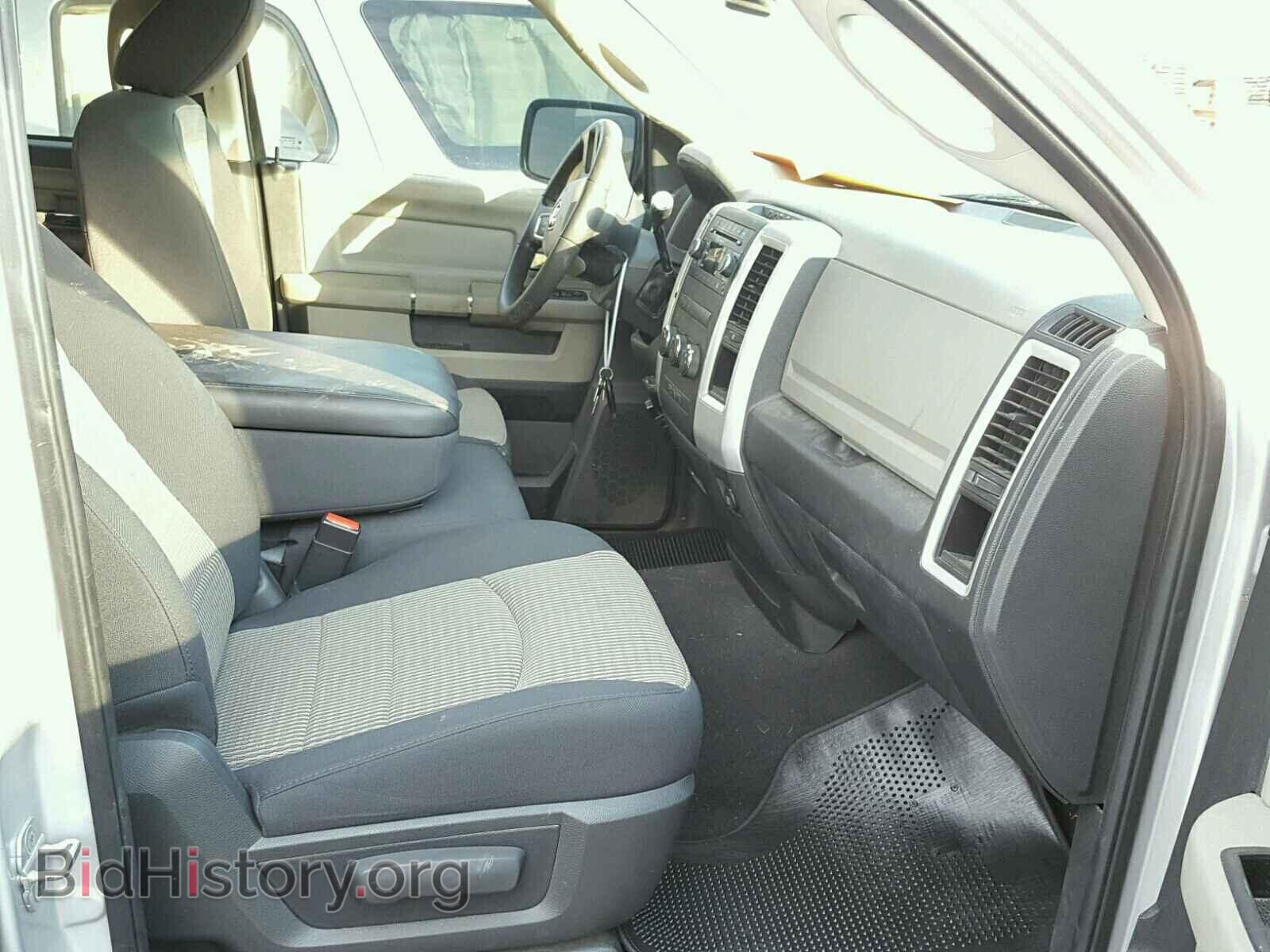 2011 DODGE RAM 1500 - VIN: 1D7RB1GT6BS703252 - Фото 5