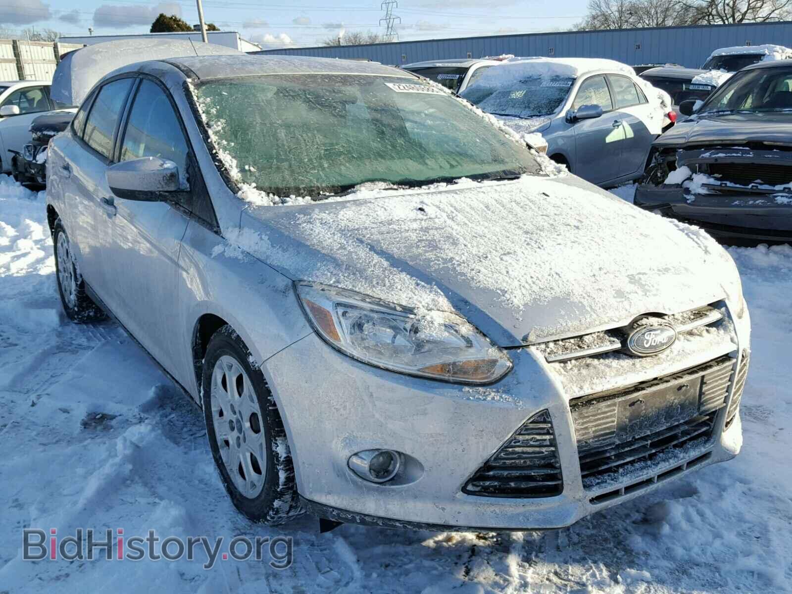 Photo 1FAHP3F25CL197863 - FORD FOCUS 2012