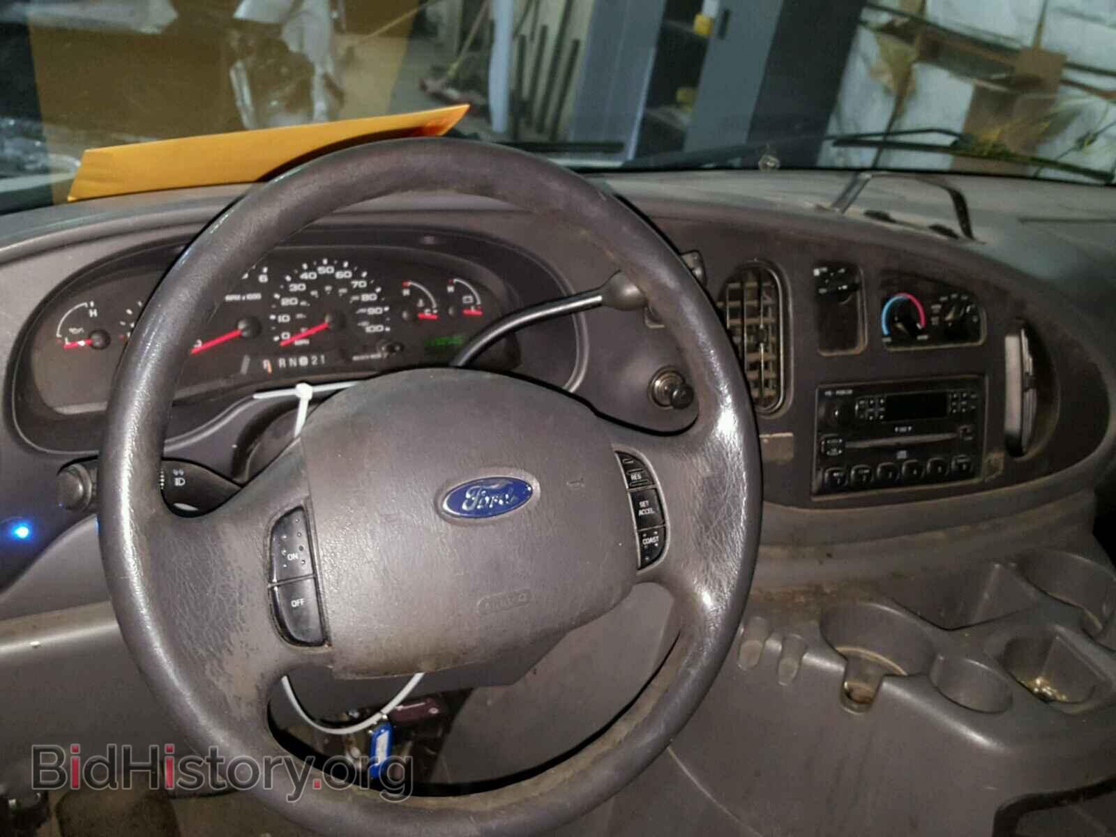 2004 FORD ECONOLINE - VIN: 1FTSS34S74HB43809 - Photo 9
