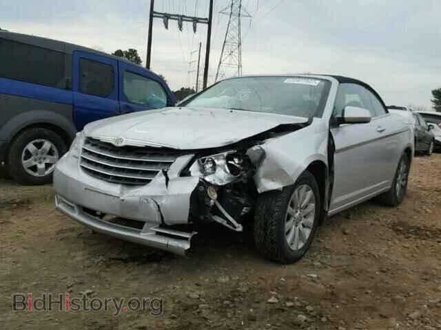 2010 CHRYSLER SEBRING - VIN: 1C3BC5ED5AN148761 - Фото 2