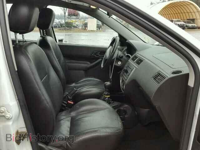 2005 FORD FOCUS - VIN: 3FAFP37N45R101032 - Фото 5