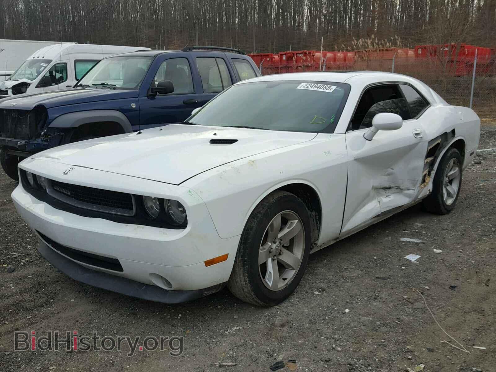 2010 DODGE CHALLENGER - VIN: 2B3CJ4DV5AH314202 - Photo 2