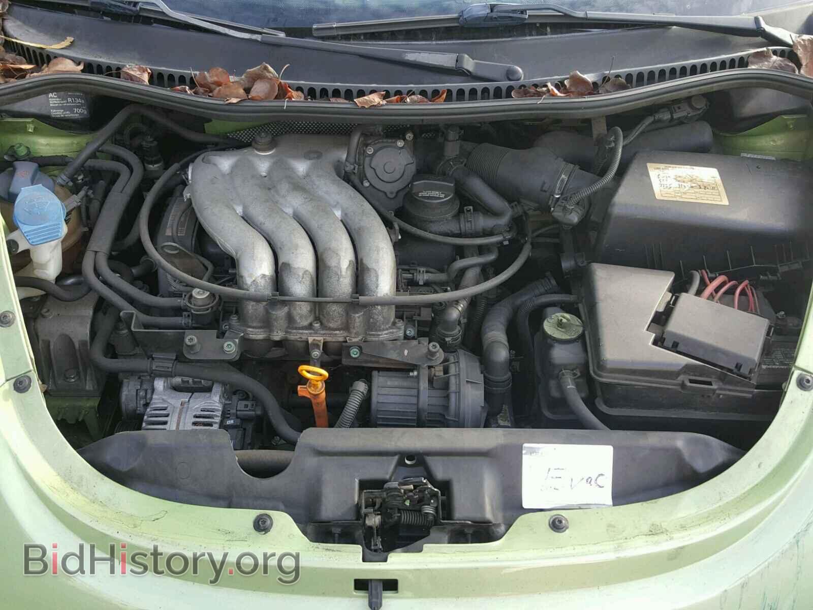 2000 VOLKSWAGEN BEETLE - VIN: 3VWCC21C3YM406594 - Фото 7