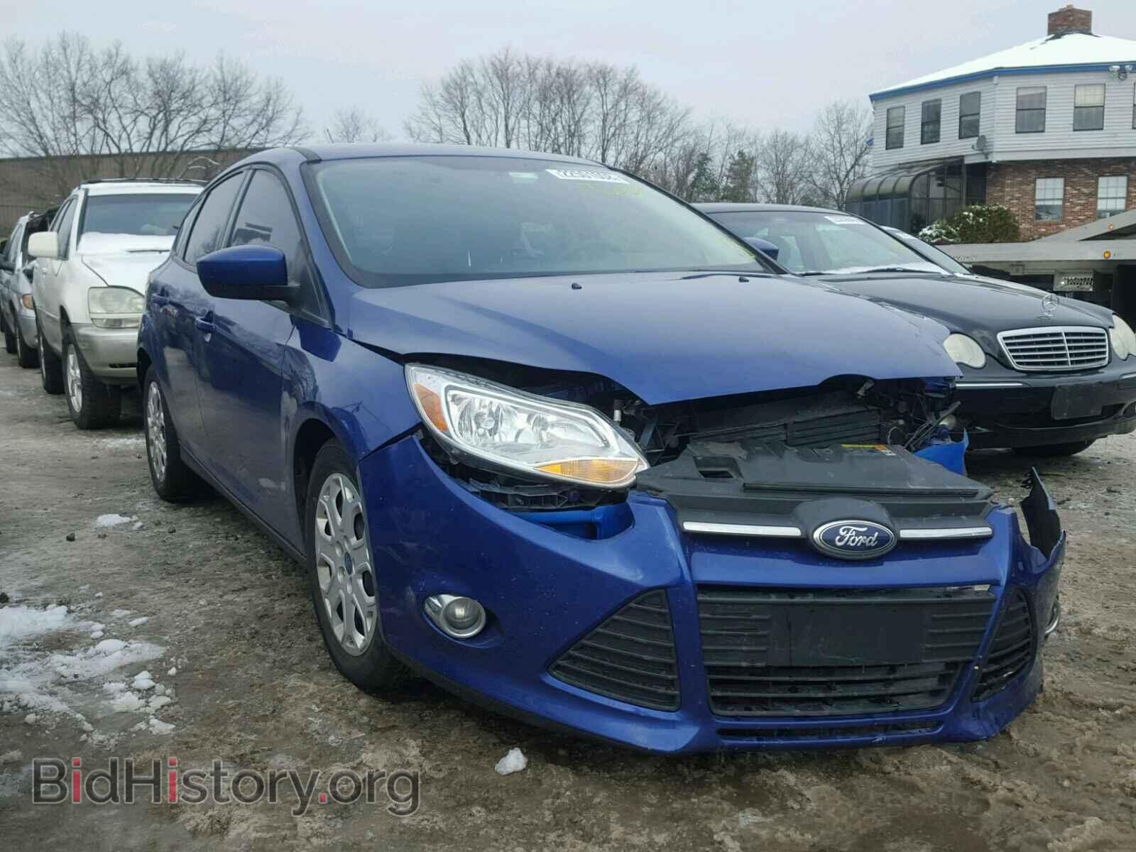 Photo 1FAHP3K26CL365788 - FORD FOCUS 2012