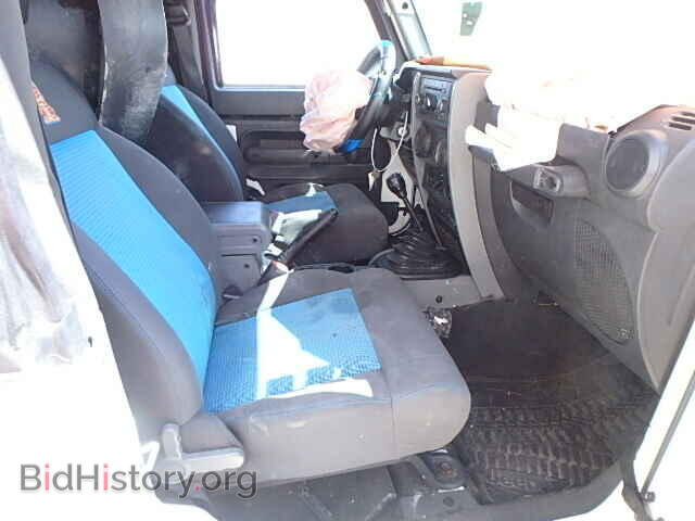 2010 JEEP WRANGLER - VIN: 1J4AA2D15AL161048 - Фото 5