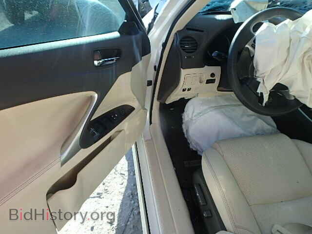 2011 LEXUS IS250 - VIN: JTHBF5C24B5152658 - Фото 9