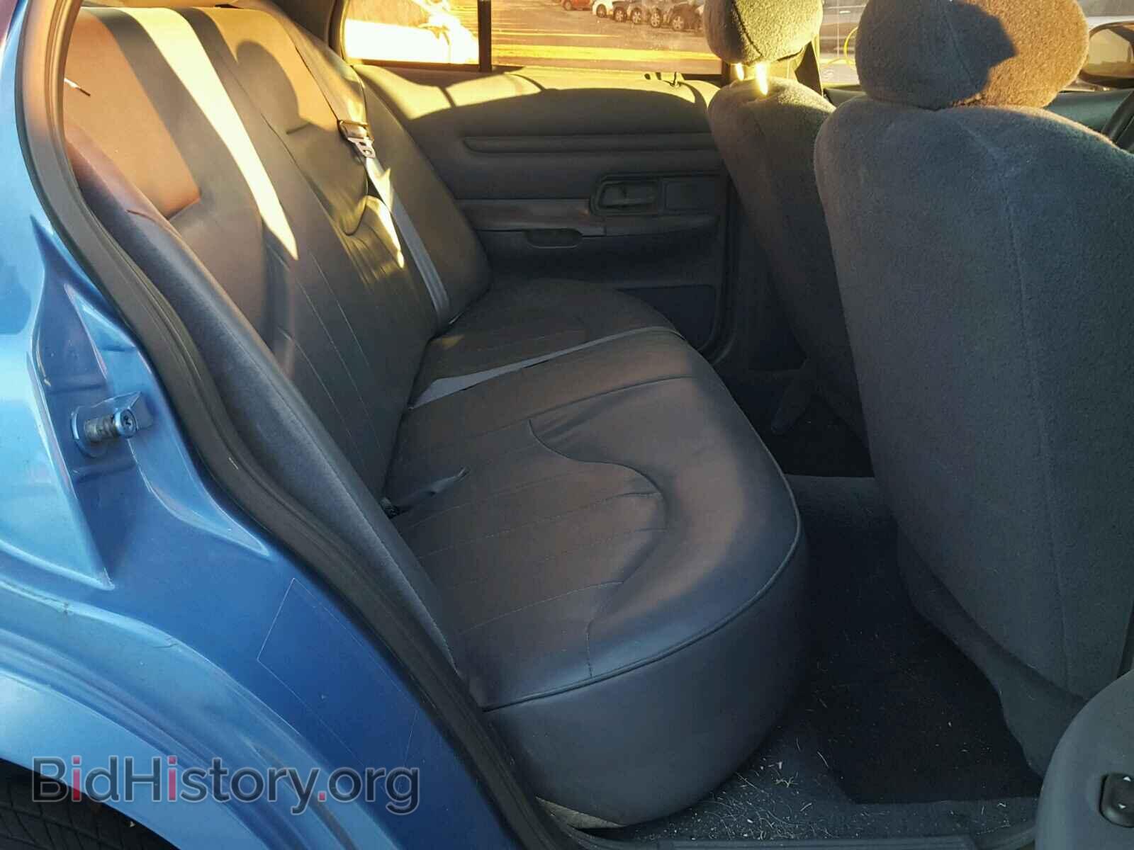 2000 FORD CROWN VIC - VIN: 2FAFP71W2YX111508 - Фото 6