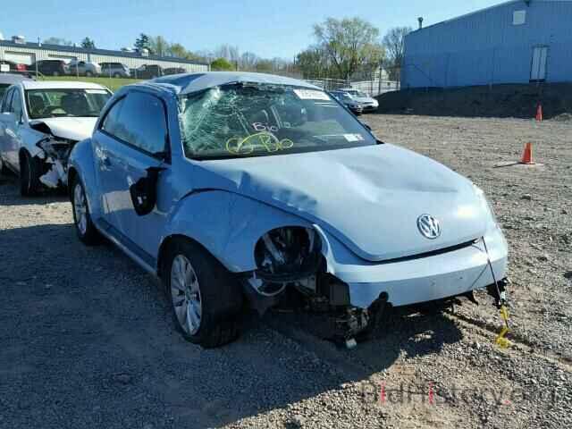 Photo 3VWF17ATXFM624934 - VOLKSWAGEN BEETLE 2015