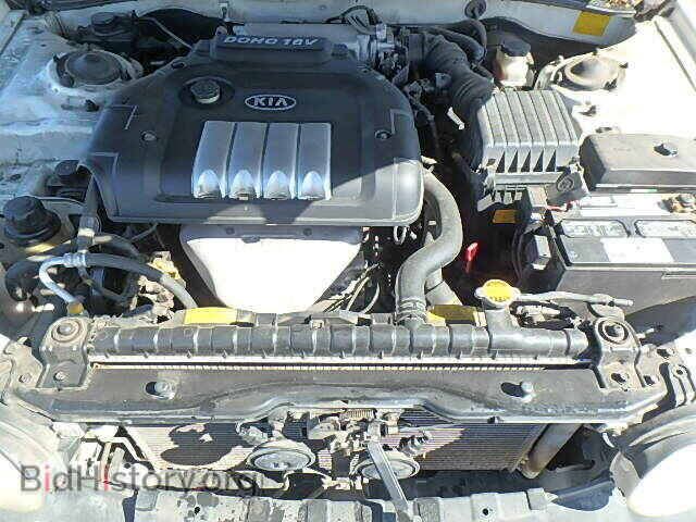 2005 KIA OPTIMA - VIN: KNAGD126455414559 - Фото 7