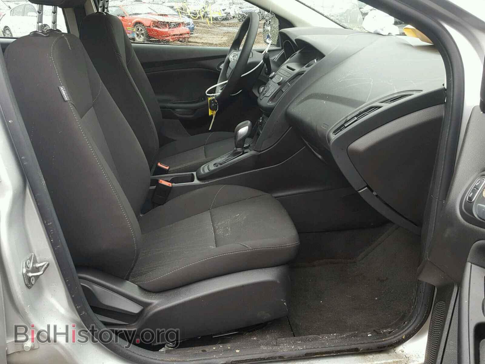 2017 FORD FOCUS - VIN: 1FADP3F2XHL318148 - Photo 5