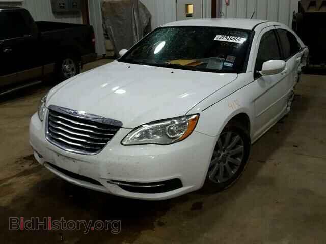 2013 CHRYSLER 200 - VIN: 1C3CCBBB3DN666412 - Фото 2