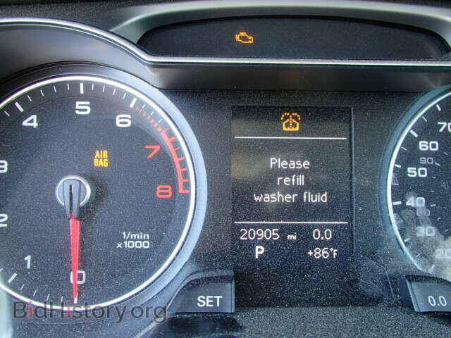2013 AUDI A4 - VIN: WAUAFAFL2DN039866 - Фото 8