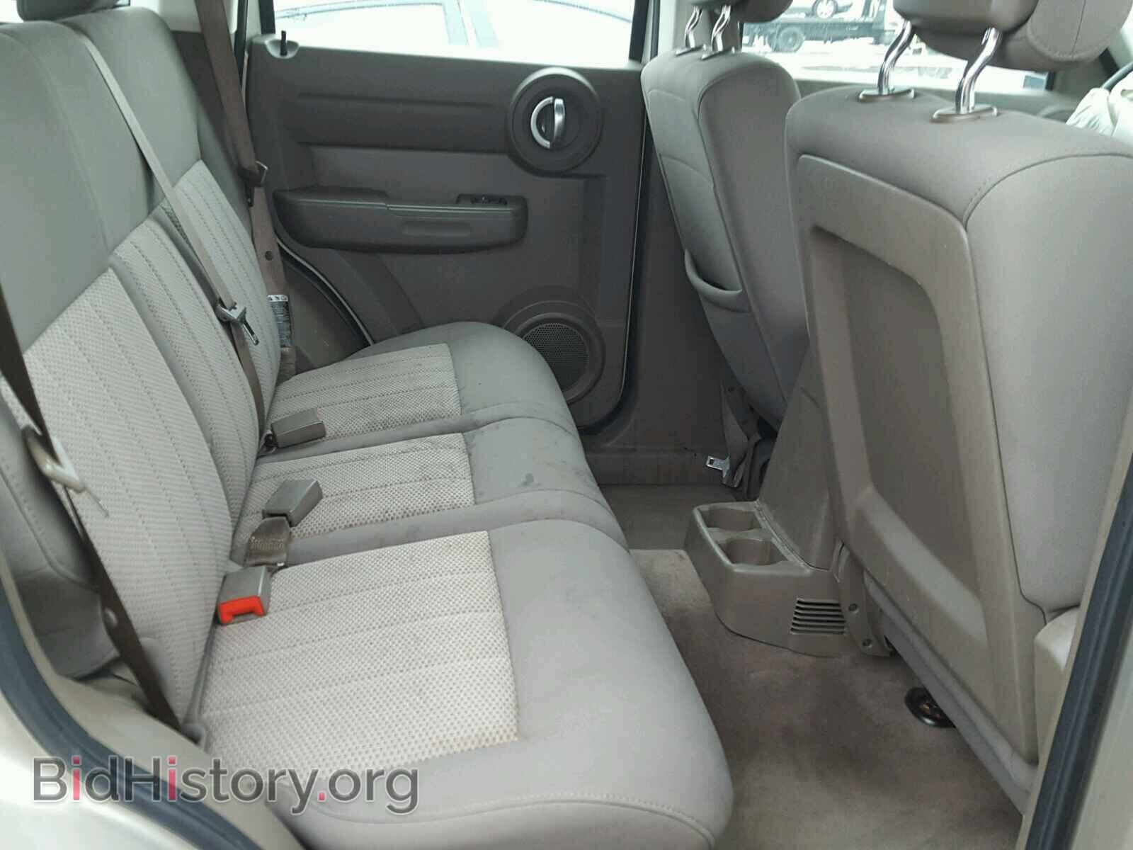 2010 DODGE NITRO - VIN: 1D4PU2GK3AW100584 - Photo 6