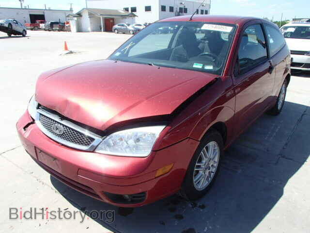 2005 FORD FOCUS - VIN: 3FAFP31NX5R149773 - Фото 2