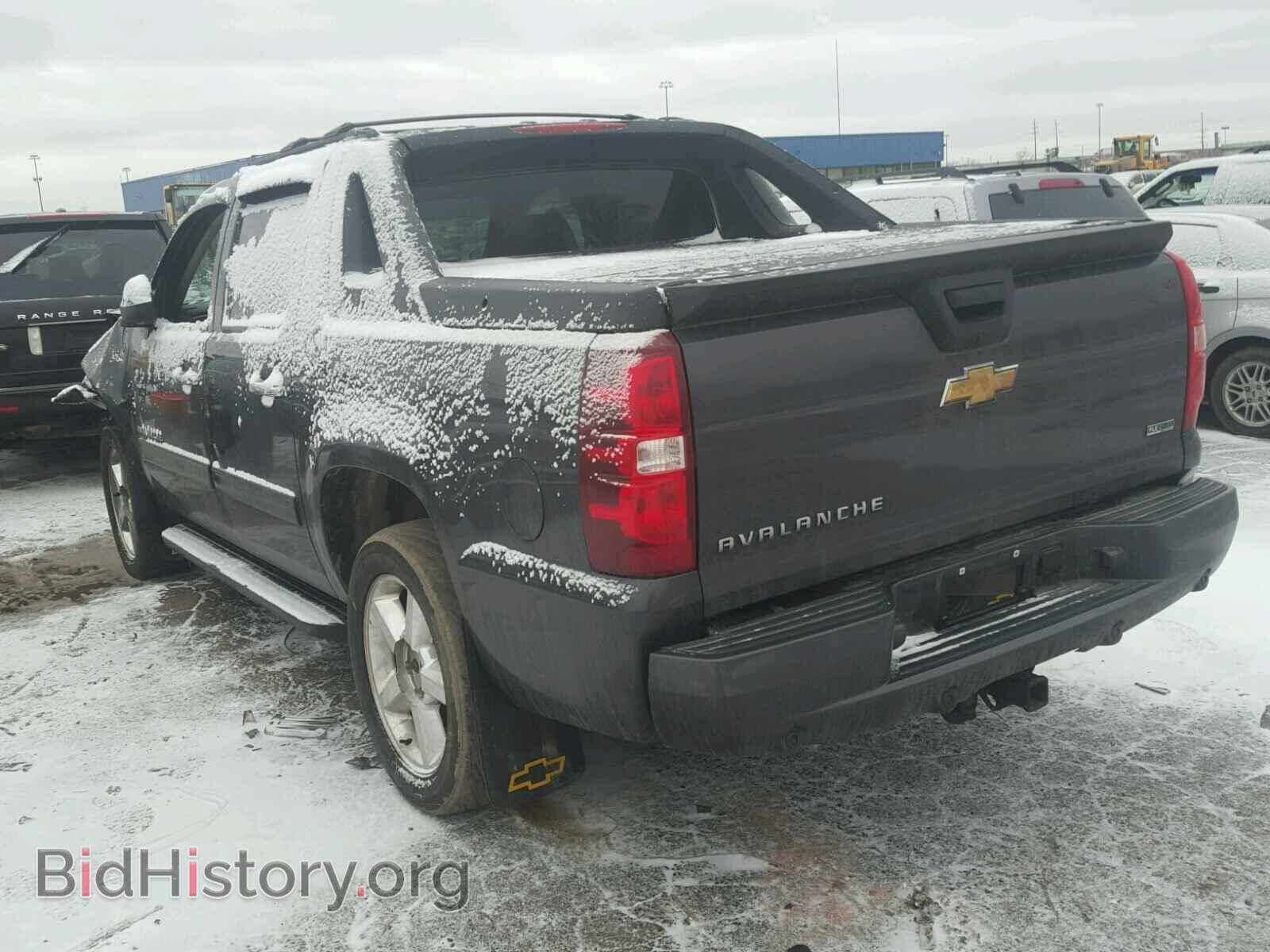 2011 CHEVROLET AVALANCHE - VIN: 3GNTKEE34BG103712 - Фото 3