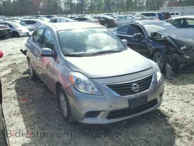 2014 Nissan VERSA Versa S/S, серебристый — VIN 3N1CN7AP1EL834780, Copart