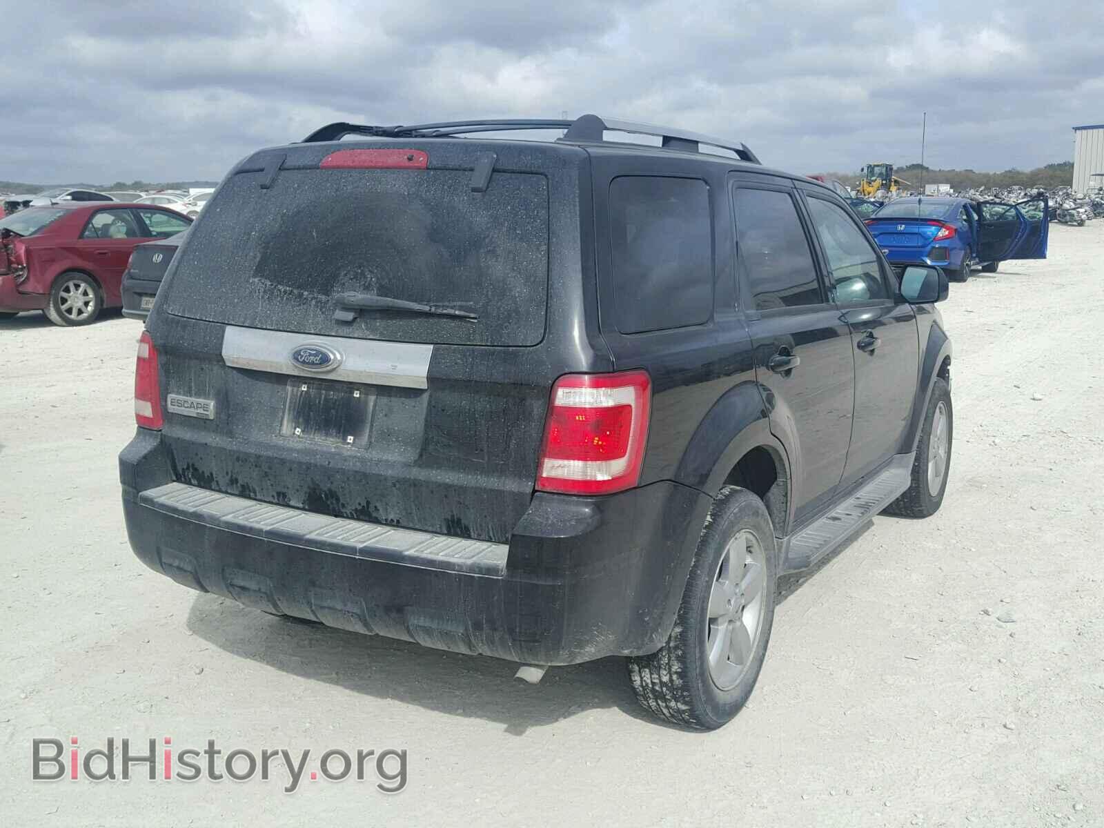 2009 FORD ESCAPE - VIN: 1FMCU04G49KB47962 - Фото 4